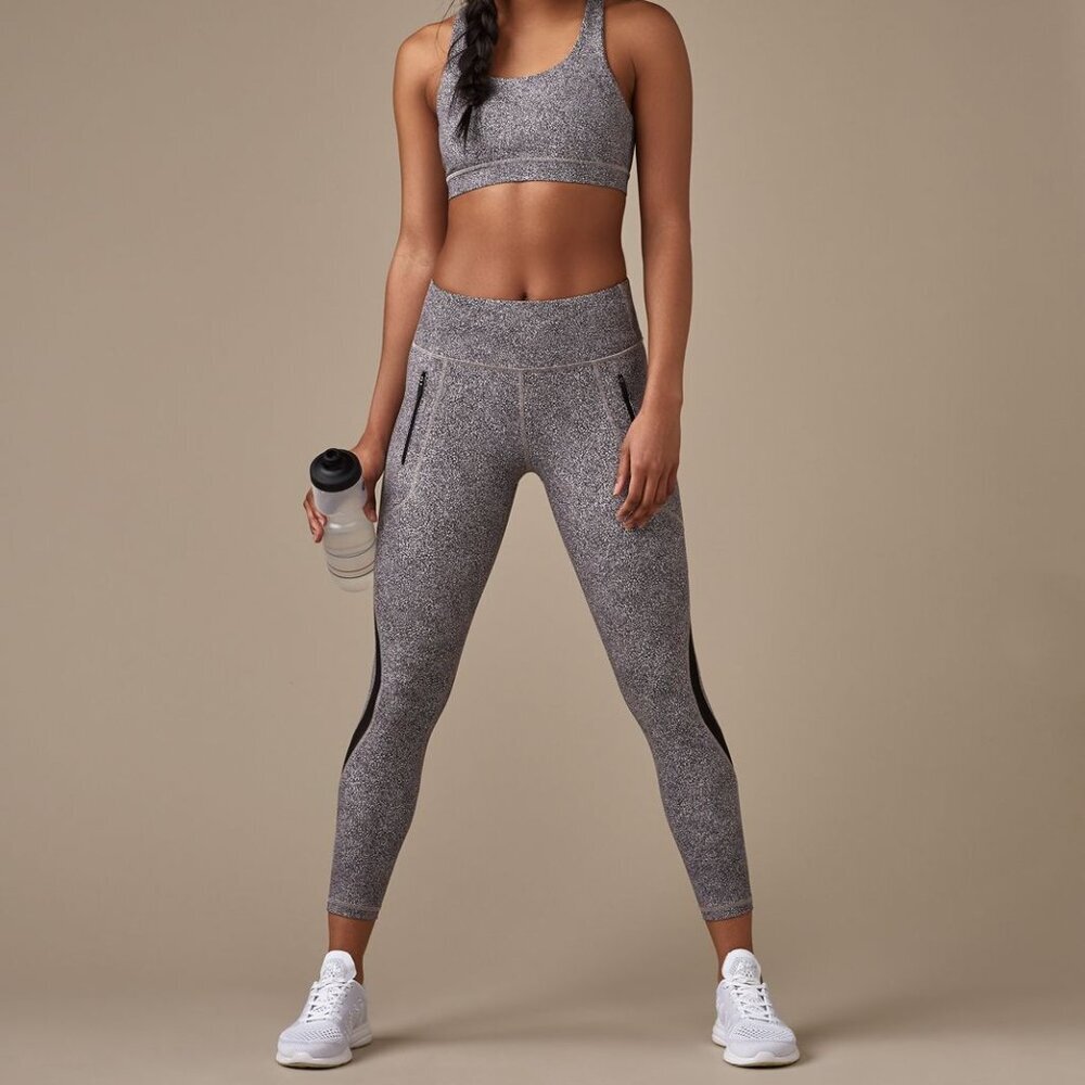 Lululemon‎ Black White Seaspray Invigorate Leggings